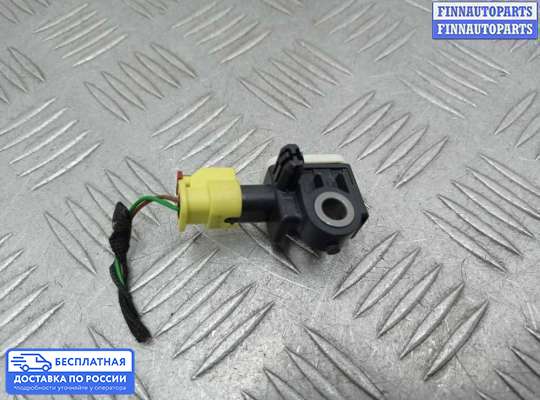 Датчик удара (Airbag) на Audi A6 (C7)
