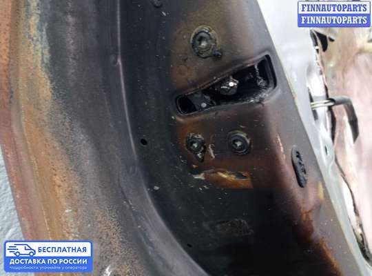 Петля двери на Toyota Highlander II (XU40)