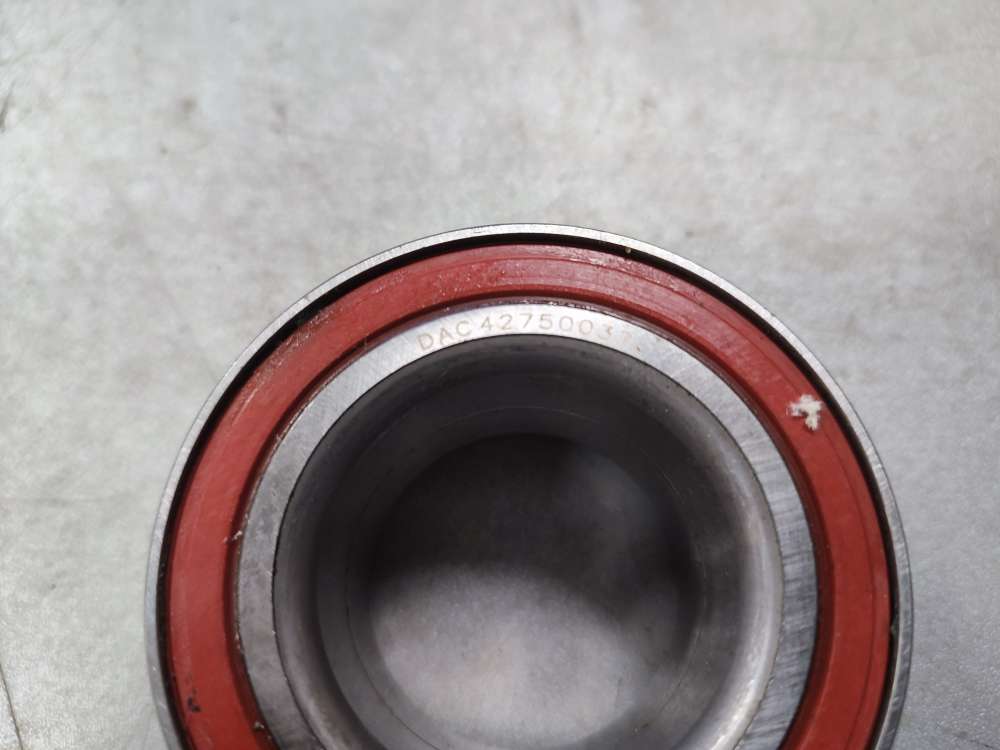 Подшипник передний ауди 100 с3. 4b0498625. Подшипники передние ауди 100 с3. Подшипник передний ауди 100 с3. Гайка задней ступицы ауди 100 с3.