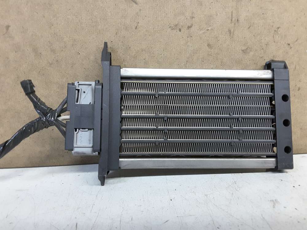 Радиатор отопления рено