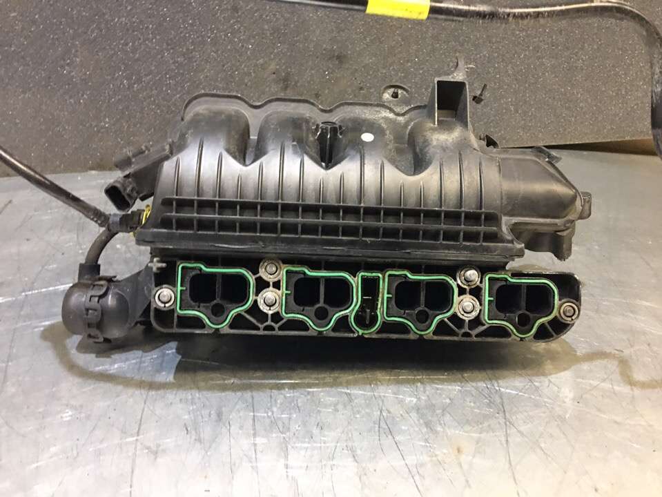 Впускной коллектор опель корса 2007 год. Впускной коллектор опель корса. Опель корса 2001 впускной коллектор. Впускной коллектор z14xep. 2.