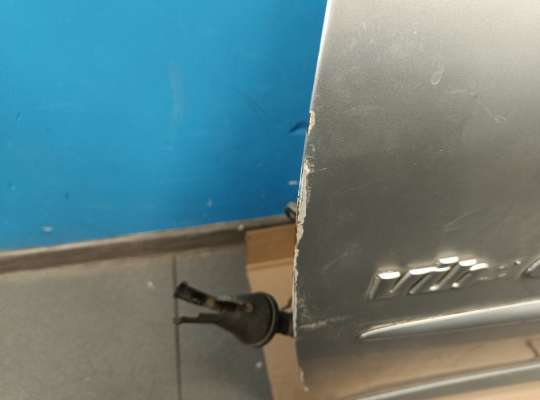 Дверь боковая на Pontiac Vibe