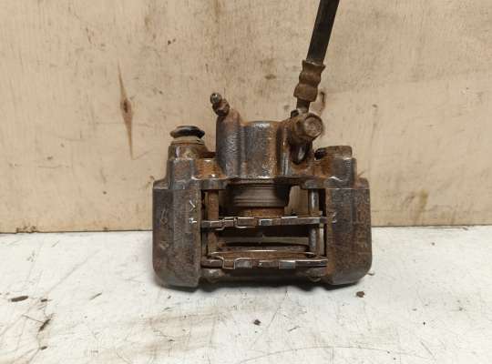 купить Суппорт на Pontiac Vibe