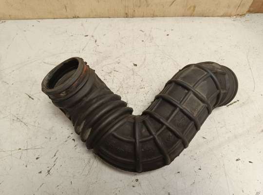 купить Гофра (патрубок) воздушного фильтра на Ford Focus I