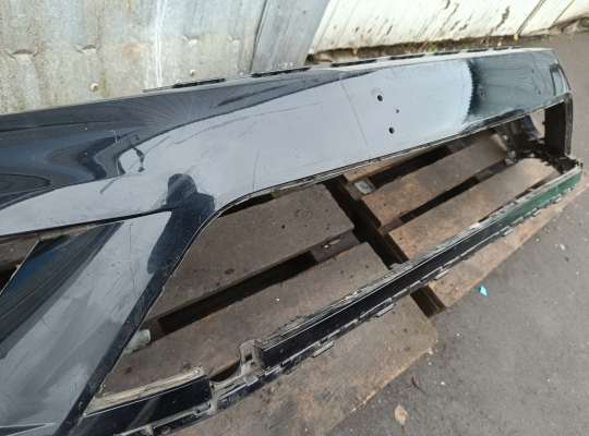 купить Бампер передний на Volkswagen Touareg II (7P)