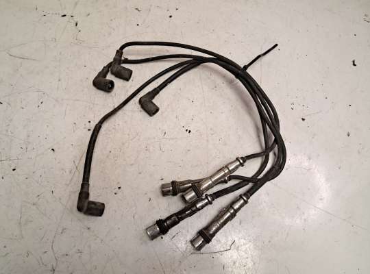 Провод высоковольтный  на Volkswagen Caddy III (2K)