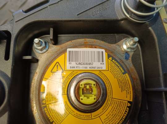 купить Подушка безопасности водителя (AirBag) на Nissan Note (E11)