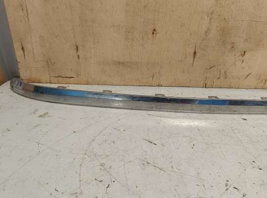 купить Молдинг бампера на Volkswagen Touareg II (7P)