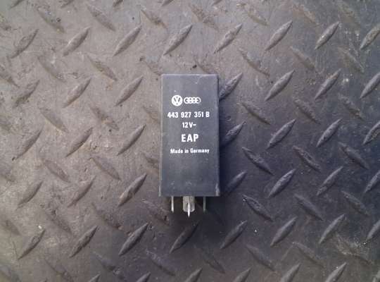 Реле прочее AU1449681 на Audi 100 (4A, C4)