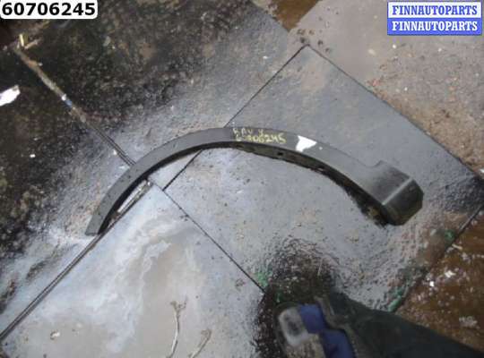 Накладка переднего крыла левого TT765047 на Toyota RAV4 IV (CA40)