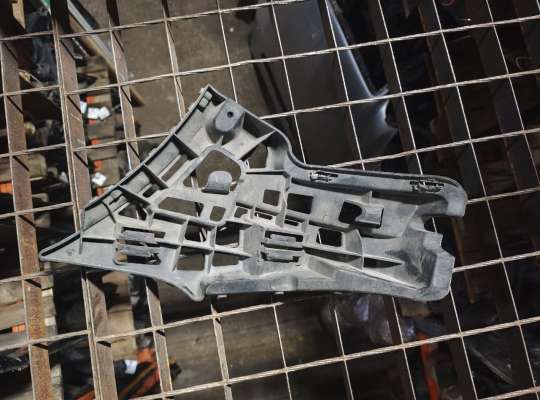 купить Кронштейн бампера на Volkswagen Touareg I (7L)