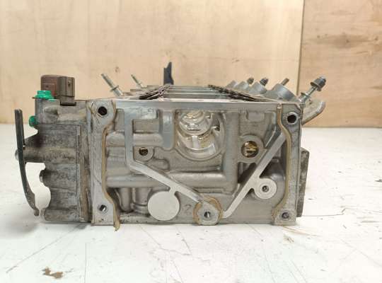 купить Головка блока цилиндров (ГБЦ в сборе) на Honda Civic VIII (4D, 5D)