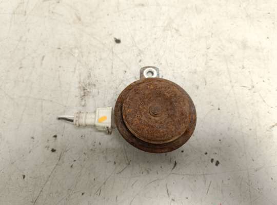 Сигнал (клаксон) RN1553863 на Renault Master III