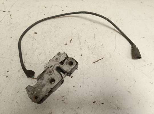 купить Замок капота на Volkswagen Golf VI (5K)