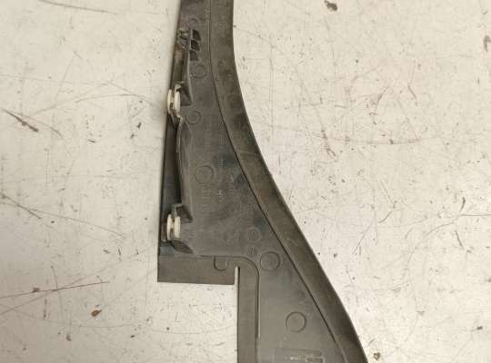 купить Молдинг лобового стекла на Renault Master III