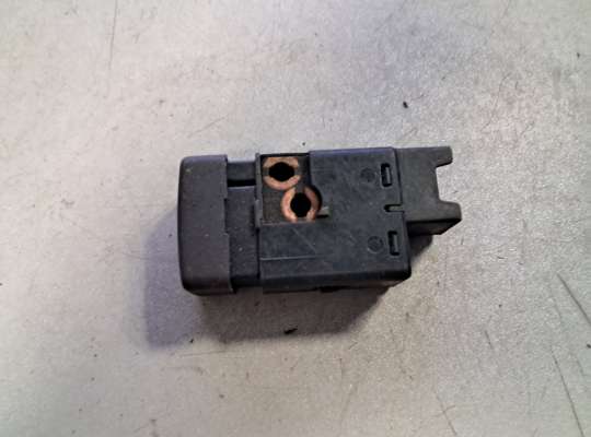 купить Кнопка противотуманки на Range Rover II (LP, P38A)