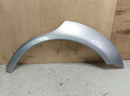 Накладка (расширитель) на крыло PN15740 на Pontiac Vibe
