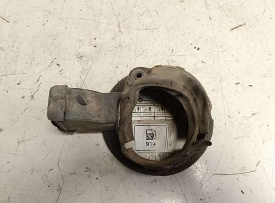 купить Лючок бензобака на Ford Focus I