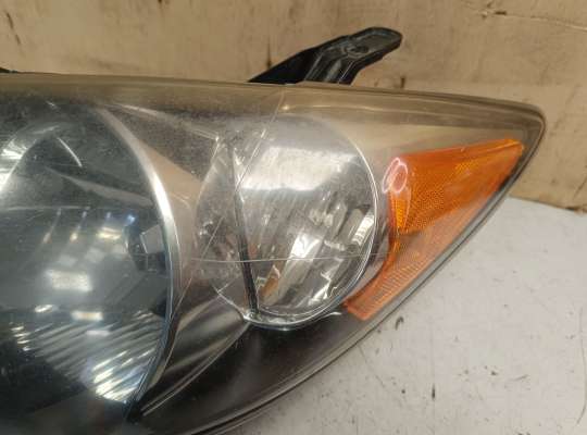 купить Фара передняя на Pontiac Vibe