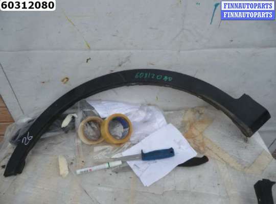 Накладка переднего крыла левого TT765279 на Toyota RAV4 IV (CA40)