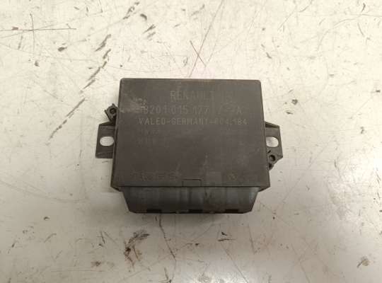 купить ЭБУ PDC (электронный блок управления парктрониками) на Renault Master III