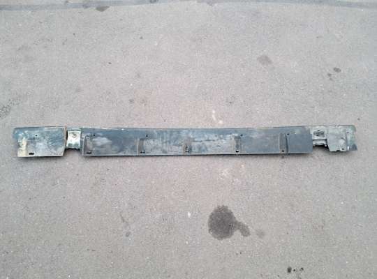 Накладка декоративная (на порог) OP2264610 на Opel Vectra B