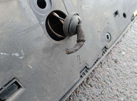 Фара противотуманная (ПТФ) на Jeep Cherokee II / Liberty (KJ)