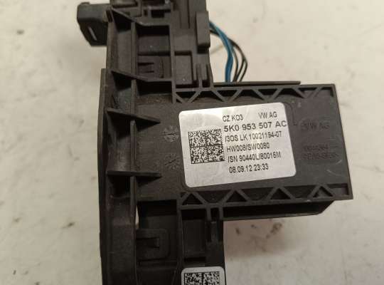 купить Подрулевой переключатель на Volkswagen Jetta VI (1B)