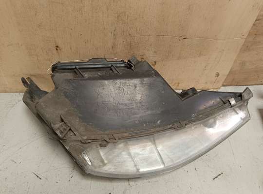 купить Фара передняя на Ford Focus I