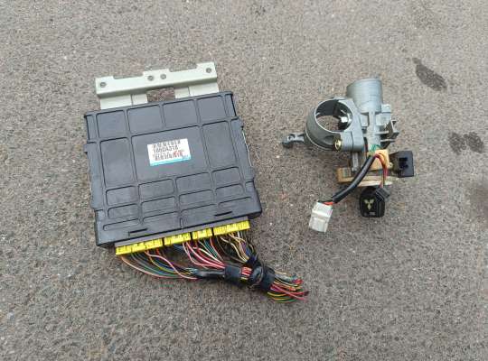 Купить Комплект ЭБУ ДВС на Mitsubishi Lancer IX Комплект ЭБУ ДВС MT581099 на Mitsubishi Lancer IX