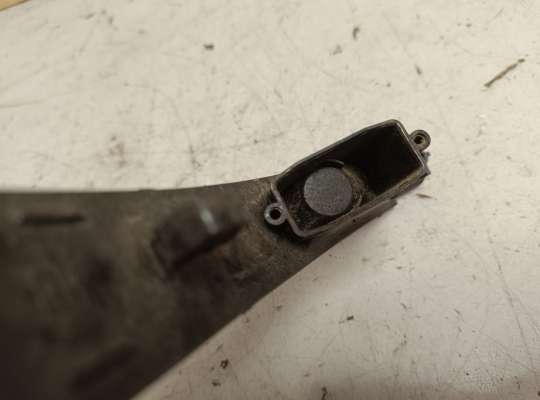 купить Отражатель на Volkswagen Touareg II (7P)