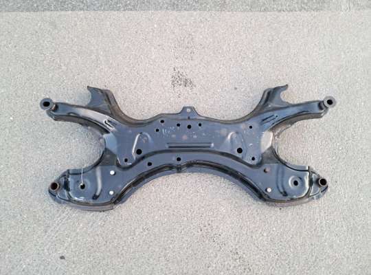 Балка подвески передняя (Подрамник) TT891647 на Toyota Avensis II (T250)