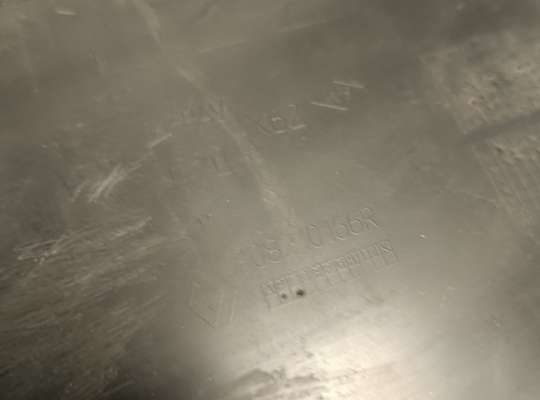 купить Молдинг двери на Renault Master III