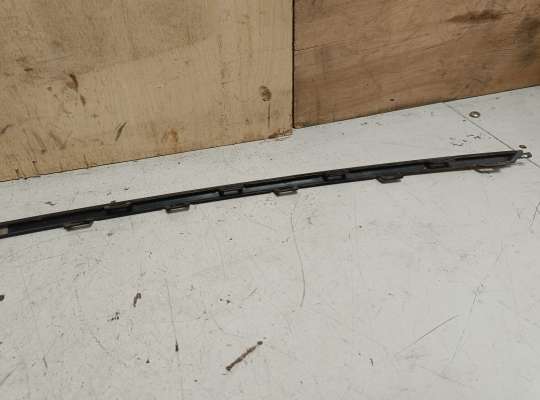 купить Молдинг заднего бампера на Volkswagen Polo Mk5 (6R/6C)