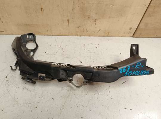 купить Кронштейн фары на BMW 3 (E90/E91/E92/E93)