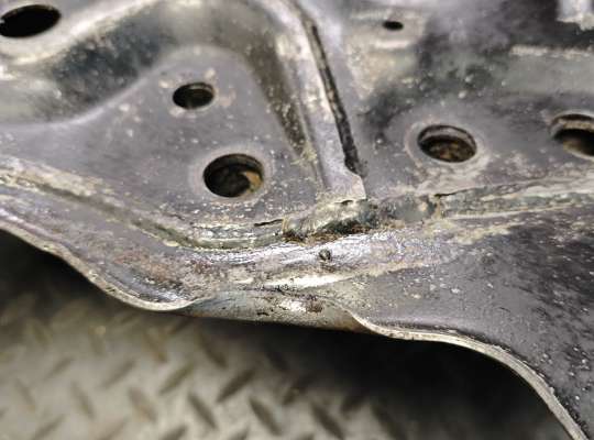 купить Балка подвески передняя (Подрамник) на Toyota Avensis II (T250)