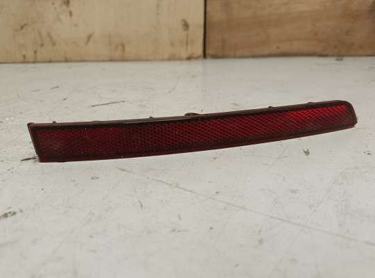 купить Отражатель на Volkswagen Tiguan II