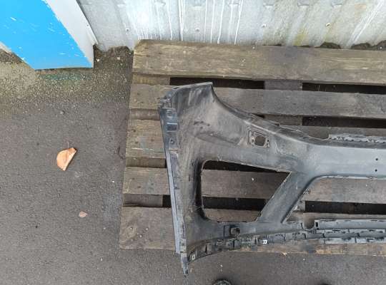 купить Бампер передний на Volkswagen Touareg II (7P)