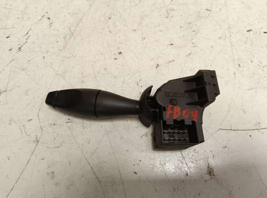 купить Переключатель стеклоочистителей на Ford Focus I