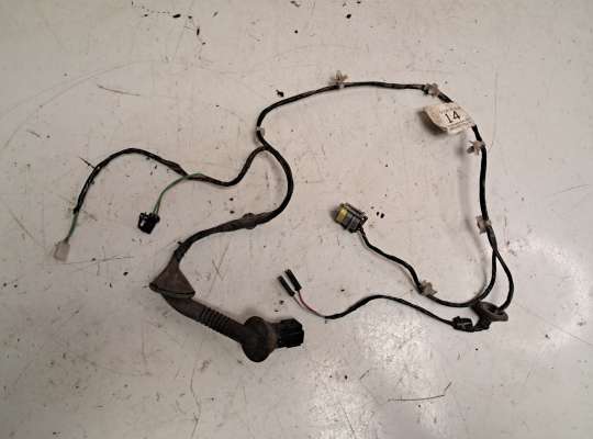 Проводка двери OP2267498 на Opel Omega B