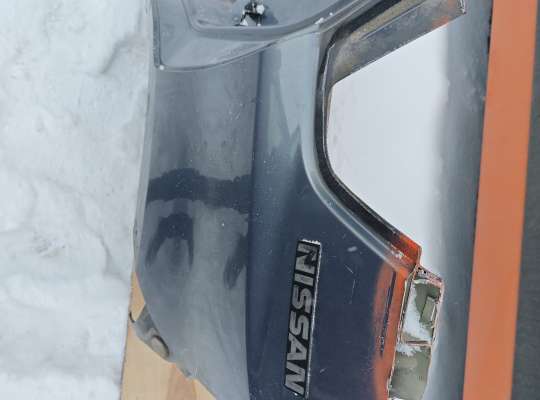 Часть кузова (отрезной элемент) на Nissan Note (E11)