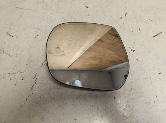 Зеркальный элемент (стекло зеркала) на Toyota Land Cruiser 200