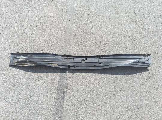 Купить Планка под лобовое стекло на Ford Focus I Планка под лобовое стекло FO2231045 на Ford Focus I