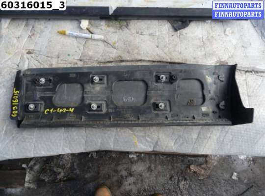 купить Накладка двери задней правой на Range Rover Evoque I (LV,L538)