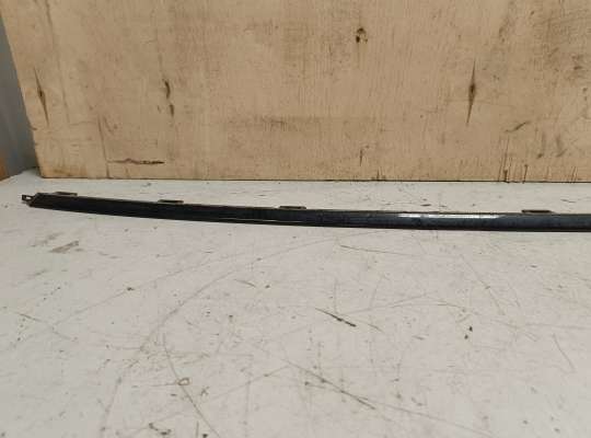 купить Молдинг заднего бампера на Volkswagen Polo Mk5 (6R/6C)