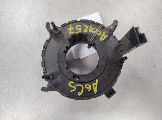 Подрулевой шлейф (кольцо SRS) AU993249 на Audi A6 (C5)