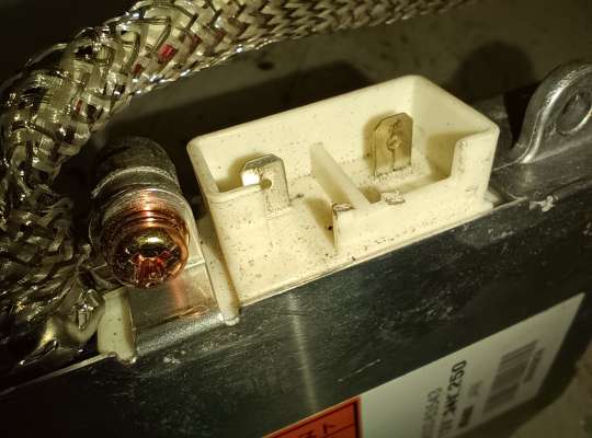 Блок розжига (ксенон) на Nissan Serena II C24 (Japan)