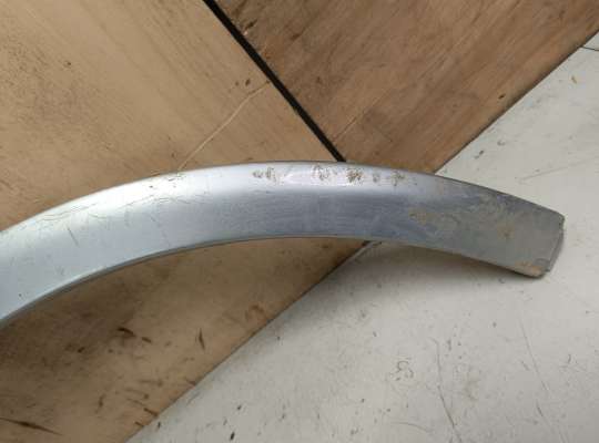 купить Накладка (расширитель) на крыло на Pontiac Vibe