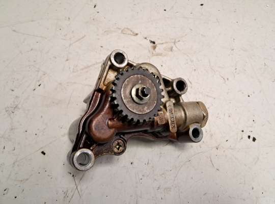 Насос масляный NS889424 на Nissan Juke