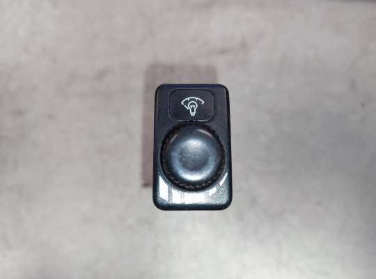 Кнопки на Kia Sportage I (JA, K00)